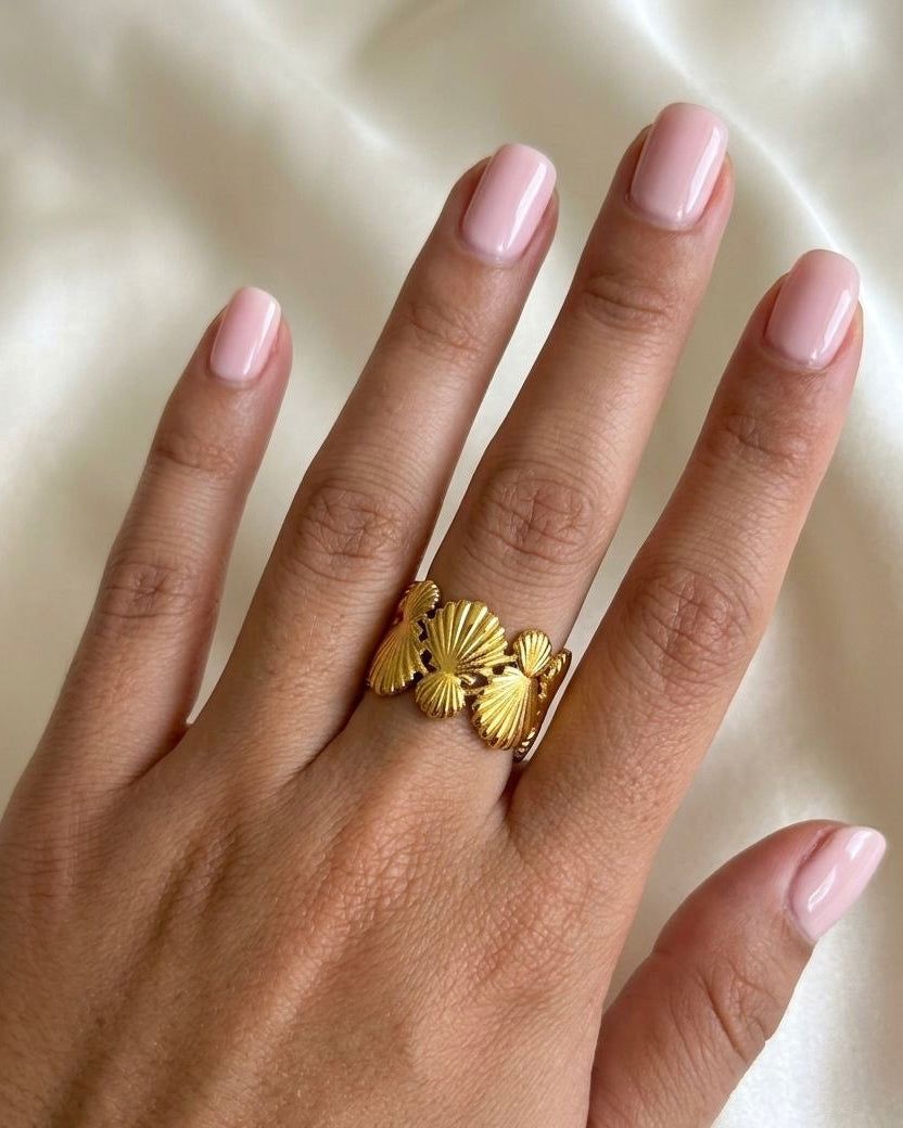 Eira Ring