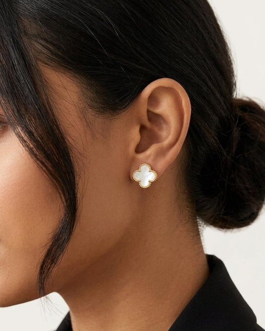 White clove stud